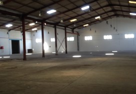 A LOUER LOCAL INDUSTR 2700 M2 SLIMEN
