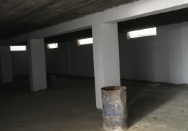 A LOUER IMM ECOLE 1700M2 LAC DE TUNIS