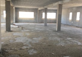 A LOUER IMM ECOLE 1700M2 LAC DE TUNIS