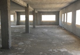 A LOUER IMM ECOLE 1700M2 LAC DE TUNIS