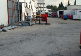 A VENDRE GROMBALIA LOCAL 5000 M2
