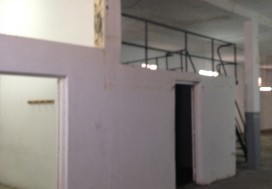 A LOUER LOCAL 1000 M2 AGBA