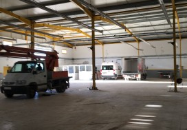 A LOUER LOCAL 1500 M2 TUNIS SUD