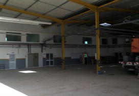 A LOUER LOCAL 1500 M2 TUNIS SUD