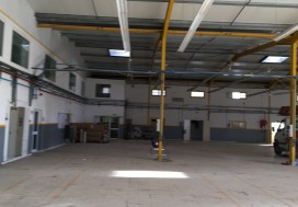 A L  LOCAL CHARP CLIM T SUD 2600 M2