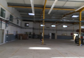 A LOUER LOCAL 1500 M2 TUNIS SUD