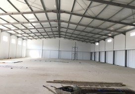 A LOUER DEPOT NEUF 1420 M2 TU OUEST