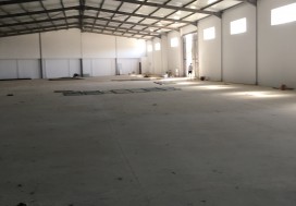 A LOUER DEPOT NEUF 1420 M2 TU OUEST