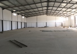 A LOUER DEPOT NEUF 1420 M2 TU OUEST