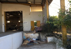 A LOUER LOCAL INUSTR 2935 M2 TU SUD
