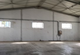 A LOUER LOCAL 1750/2736 M2 TU OUEST