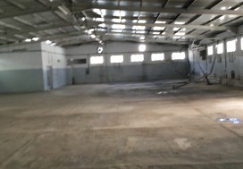 A LOUER LOCAL 1750/2736 M2 TU OUEST