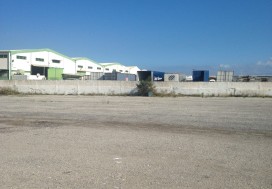 A LOUER DEPOT A RADES 15180 M2