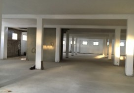 A LOUER LOCAL 1700 M2 2 NIV TUN SUD