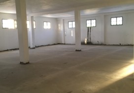 A LOUER LOCAL 1700 M2 2 NIV TUN SUD