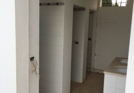 A VENDRE LOCAL 660/3000 M2 TUN OUEST