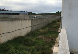 A VENDRE LOCAL 660/3000 M2 TUN OUEST