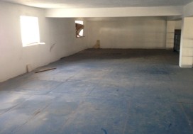 A VENDRE LOCAL INDUST 3000 M2 UTIQUE