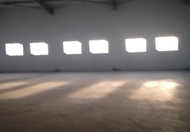 A VENDRE LOCAL INDUST 3000 M2 UTIQUE