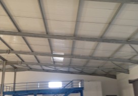 A VENDRE LOCAL INDUST 3000 M2 UTIQUE