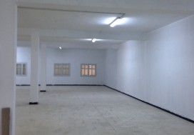 A LOUER DEPOT 500 M2 CHARGUIA