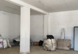 A V LOCAL COMMERC 500/1000 M2 TU OUEST