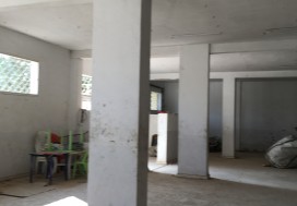 A V LOCAL COMMERC 500/1000 M2 TU OUEST