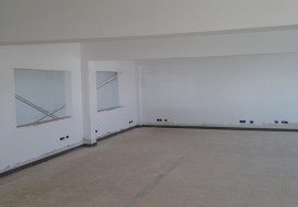 A LOUER LOCAL IND 2 NIV 1700 M2 TUN SUD