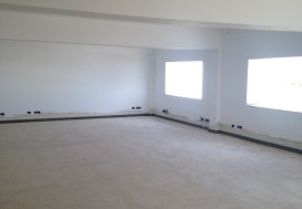 A LOUER LOCAL IND 2 NIV 1700 M2 TUN SUD