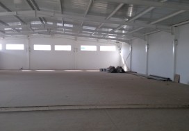 A LOUER LOCAL IND 2 NIV 1700 M2 TUN SUD