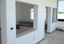 A LOUER LOCAL IND 2 NIV 1700 M2 TUN SUD