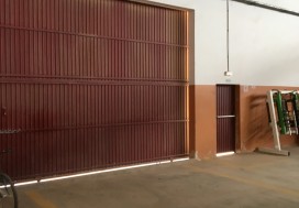 A LOUER LOCAL 1400/2750 M2 JEBEL OUST