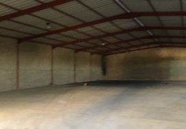 A LOUER DEPOT CHARP 1000 M2 TUN NORD