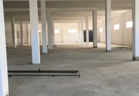 A LOUER LOCAL NEUF 2200 M2 TU SUD