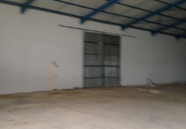 A LOUER LOCAL 6000 M2 ZON AV FISC