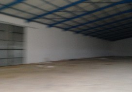A LOUER LOCAL 6000 M2 ZON AV FISC