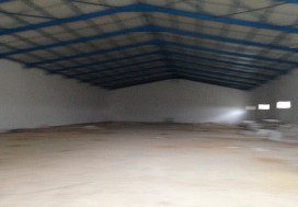 A LOUER LOCAL 6000 M2 ZON AV FISC