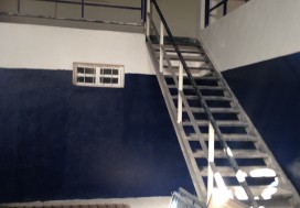 A LOUER LOCAL INDUSTR 3000 M2 ZAGH NORD