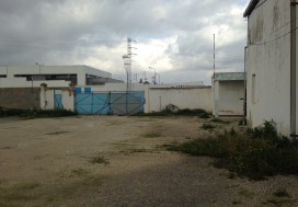 A LOUER LOCAL INDUSTR 2100 M2 TUN SUD