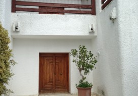 A LOUER VILLA MUTU 500 M2