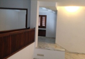 A LOUER VILLA MUTU 500 M2