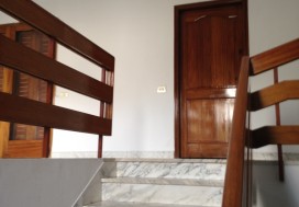 A LOUER VILLA MUTU 500 M2