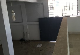 A VENDRE LOCAL 3 NIV 700 M2 TU SUD