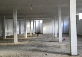 A LOUER LOCAL DALLE 700 M2 TUNIS SUD