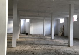 A LOUER LOCAL DALLE 700 M2 TUNIS SUD