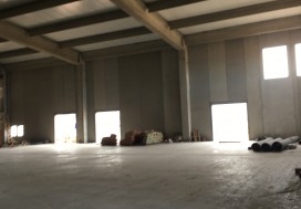 A LOUER LOCAL INDUSTR 4488 M2 TU  OUEST