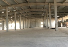 A L LOCAL 8976 M2 EXT A 16000  TUN OUEST
