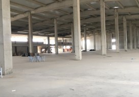 A L LOCAL 8976 M2 EXT A 16000  TUN OUEST