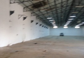 A LOUER LOCAL INDUSTR 1650 M2 TUNIS SUD