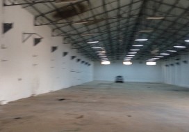 A LOUER LOCAL INDUSTR 1650 M2 TUNIS SUD